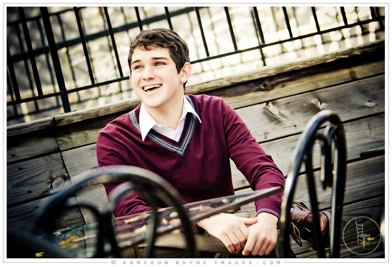 high school senior picture of genuine laughter